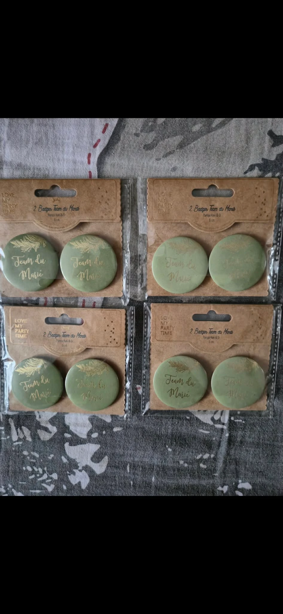 Lot badges " Team du marié"